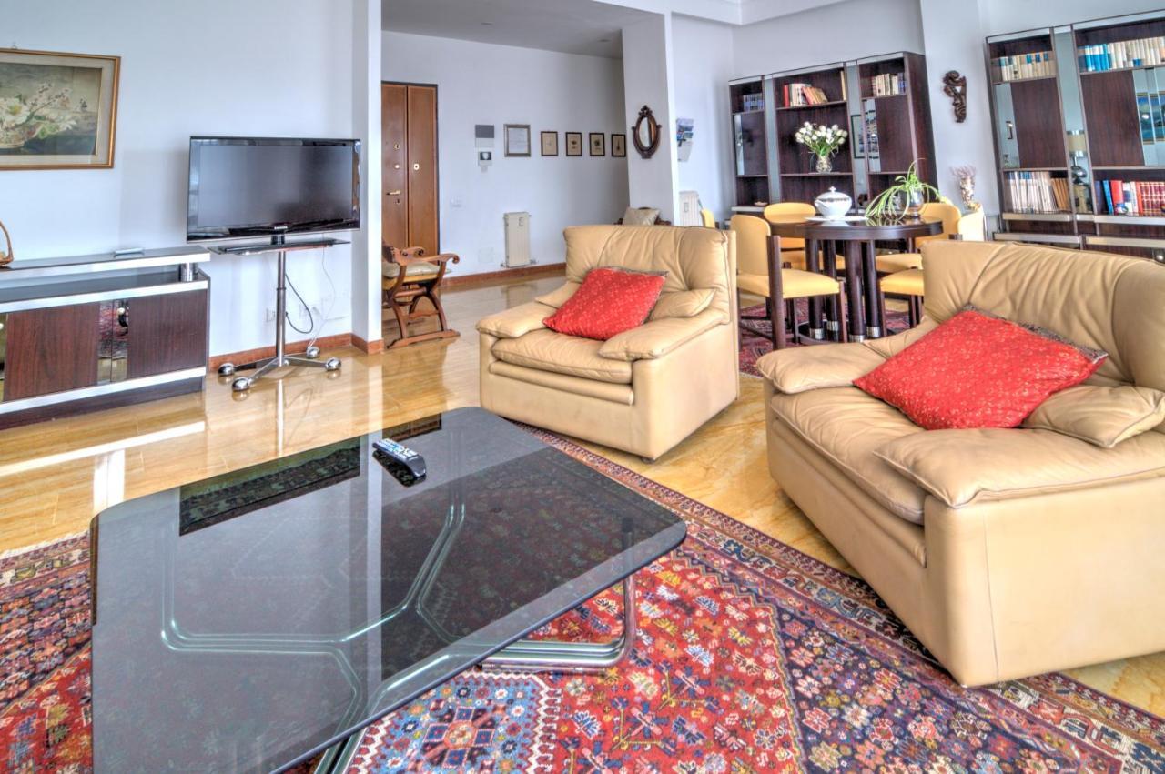 La Casa Di Nilde Apartment ลาสเปเซีย ภายนอก รูปภาพ