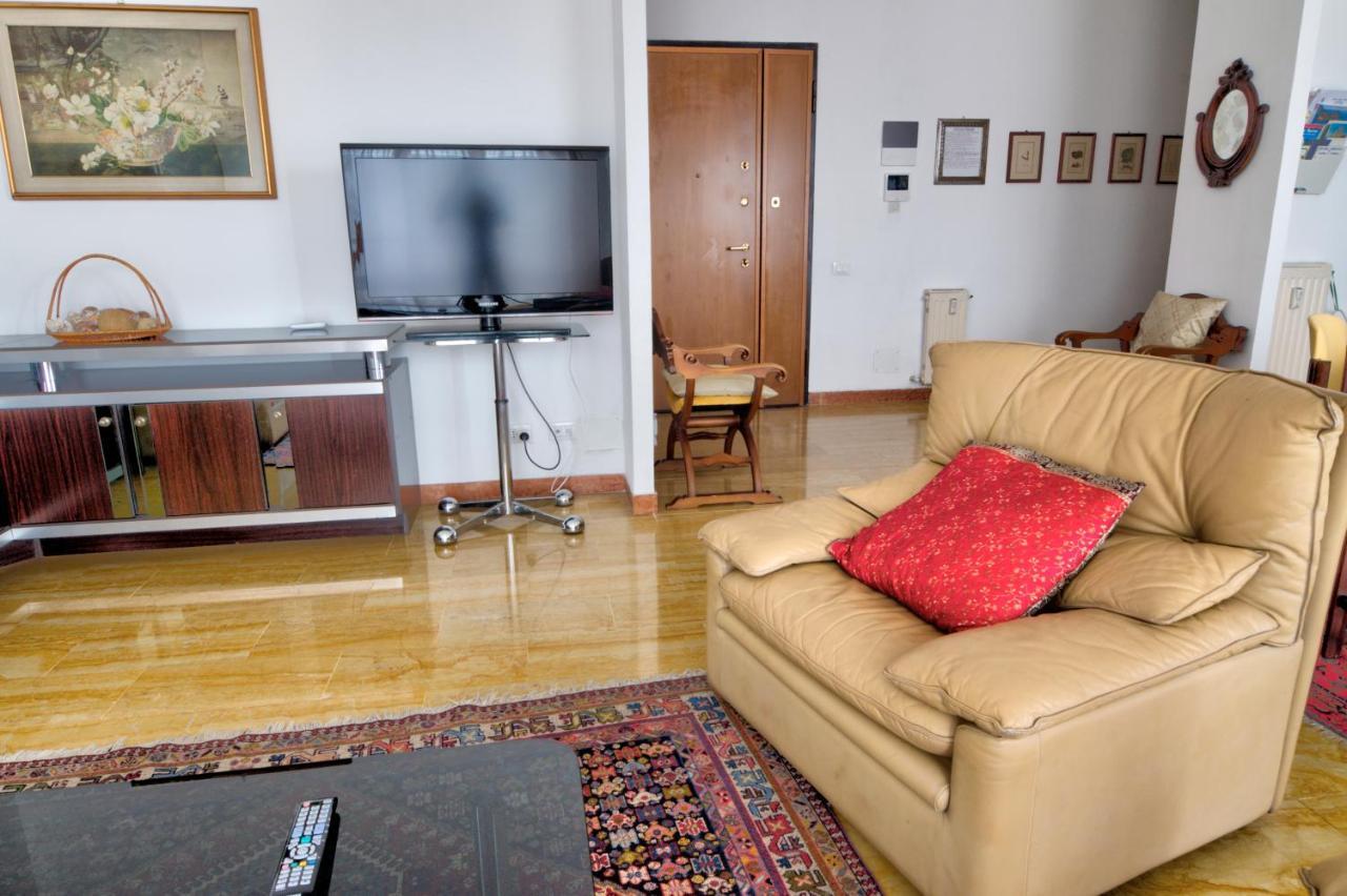 La Casa Di Nilde Apartment ลาสเปเซีย ภายนอก รูปภาพ